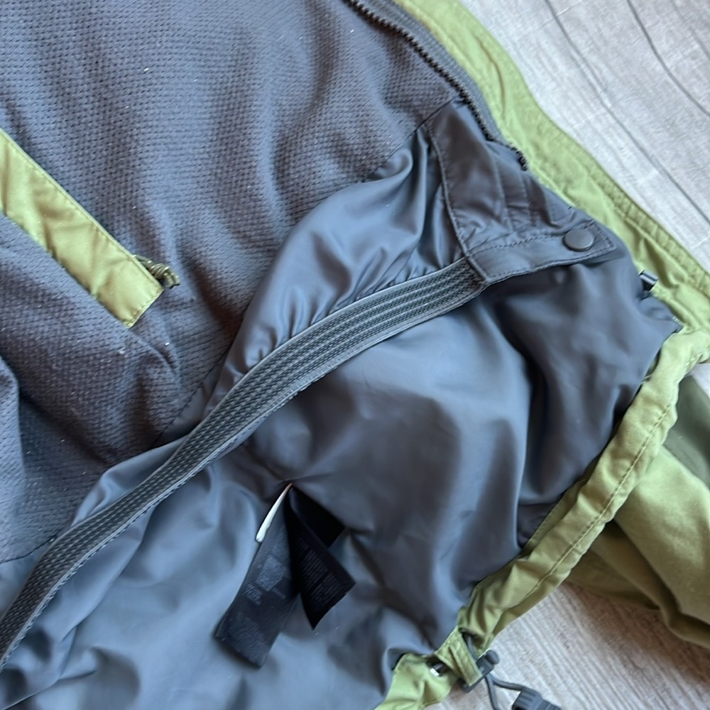 The North‎ Face Green & Gray HyVent Jacket Women’s X Small - Picture 10 of 15